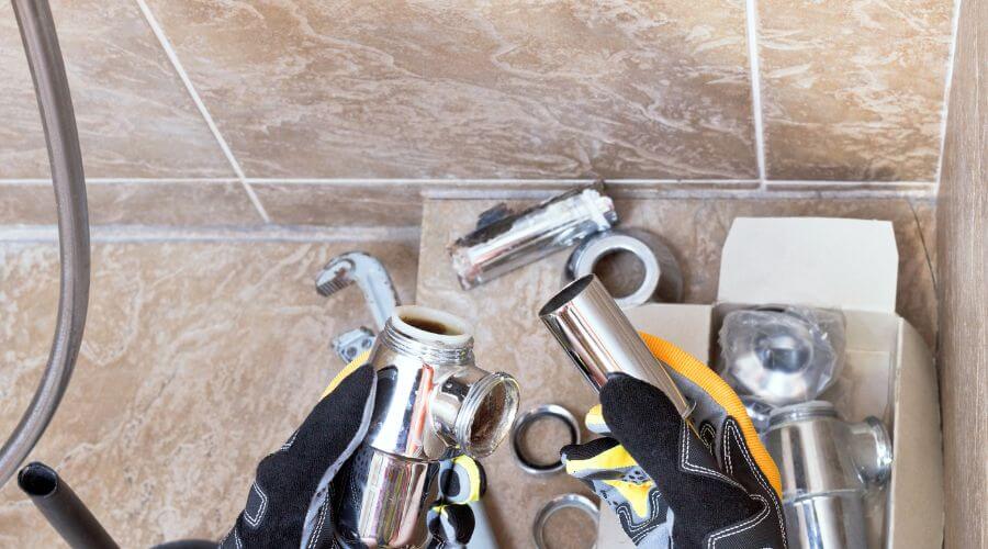 Expert Emergency Roof Repairs services in Holcomb, KS